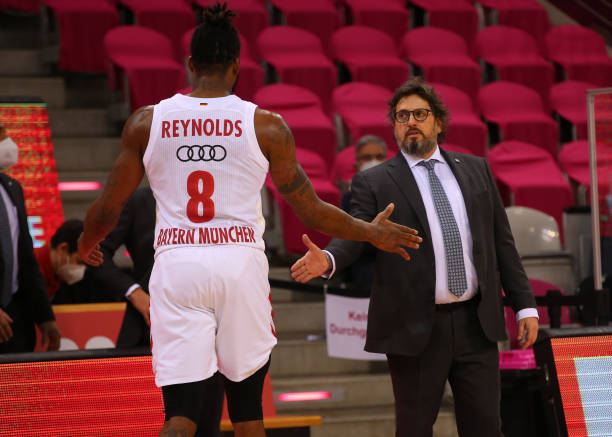 正是德甲冠 正是德甲冠